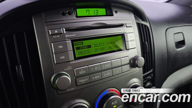 Hyundai Starex 2015 — photo 17