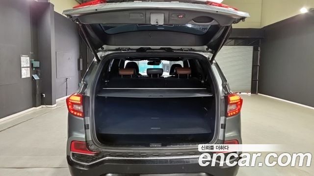 KG Mobility Rexton 2018 — photo 11