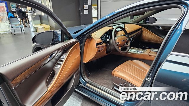 Genesis G80 2022 — photo 13