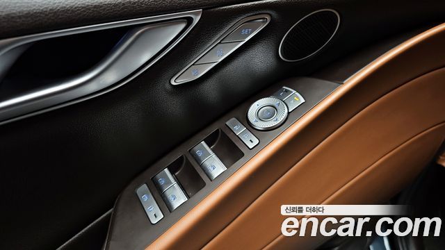 Genesis G80 2022 — photo 21