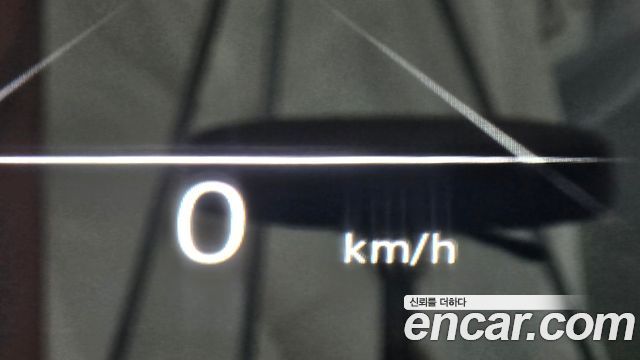 Genesis G80 2022 — photo 24