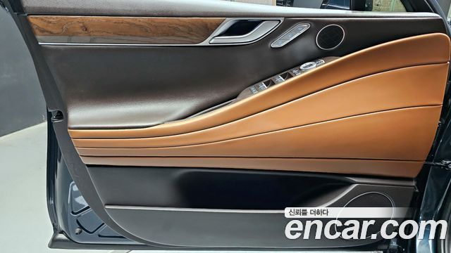 Genesis G80 2022 — photo 14