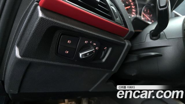 BMW 1-Series 2016 — photo 19