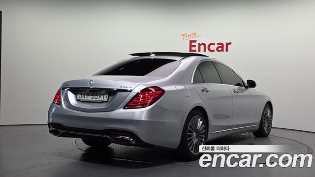 Mercedes-Benz S-Class 2015 — photo 2