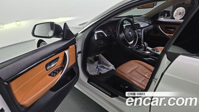 BMW 4-Series 2018 — photo 10