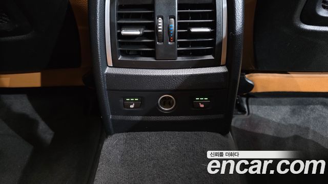 BMW 4-Series 2018 — photo 17