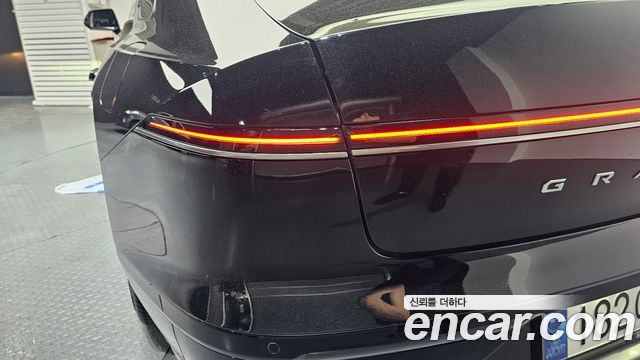 Hyundai Grandeur 2023 — photo 9