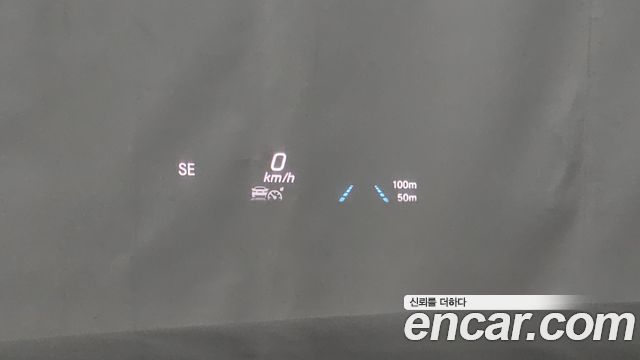 Mercedes-Benz E-Class 2023 — photo 20