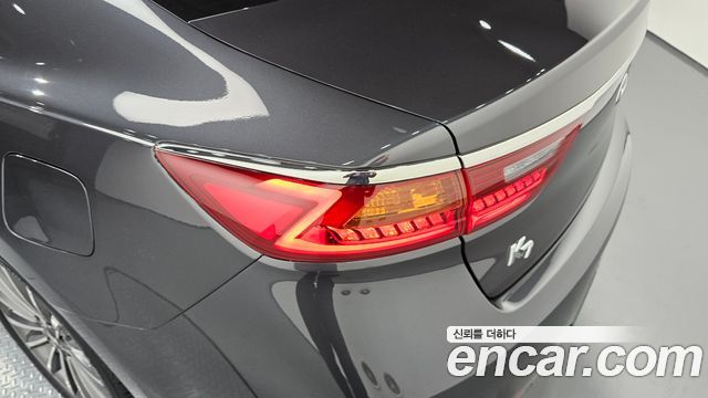 Kia K7 2016 — photo 9