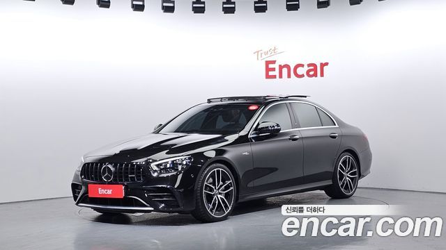 Mercedes-Benz E-Class 2021 — photo 1