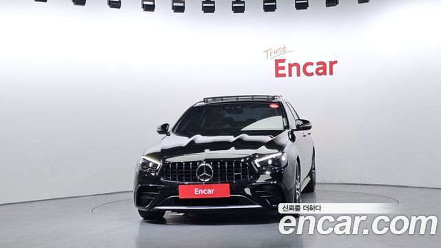 Mercedes-Benz E-Class 2021 — photo 3