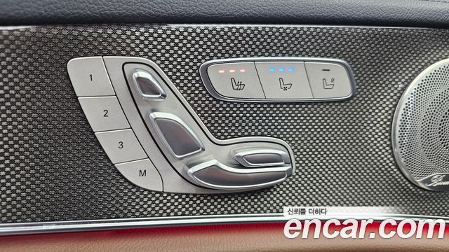 Mercedes-Benz E-Class 2021 — photo 35