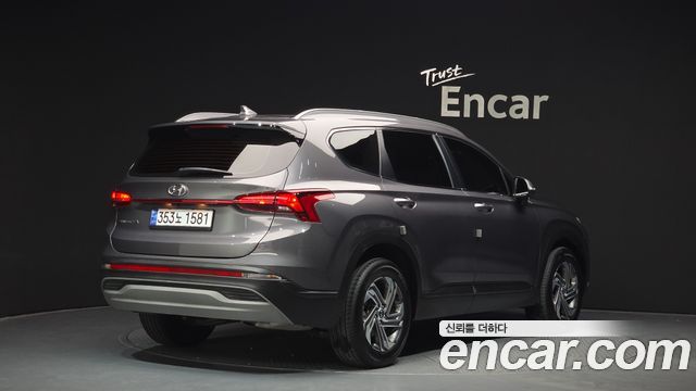 Hyundai Santafe 2022 — photo 2