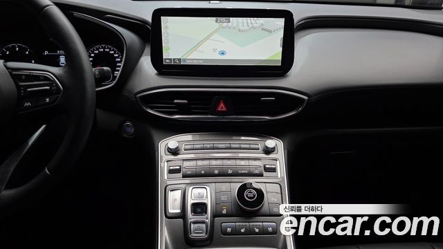 Hyundai Santafe 2022 — photo 25