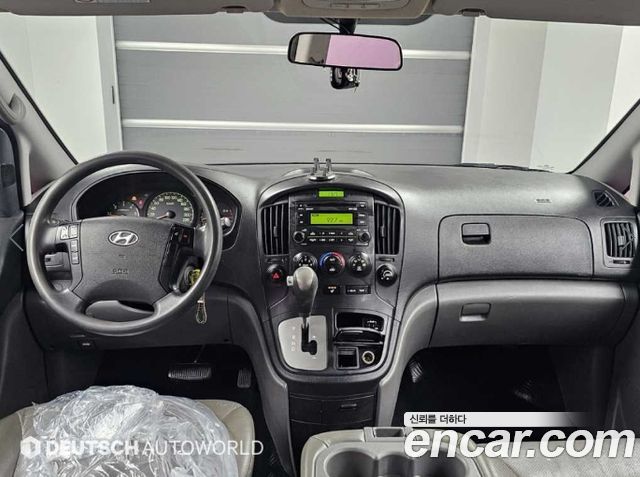 Hyundai Starex 2012 — photo 7