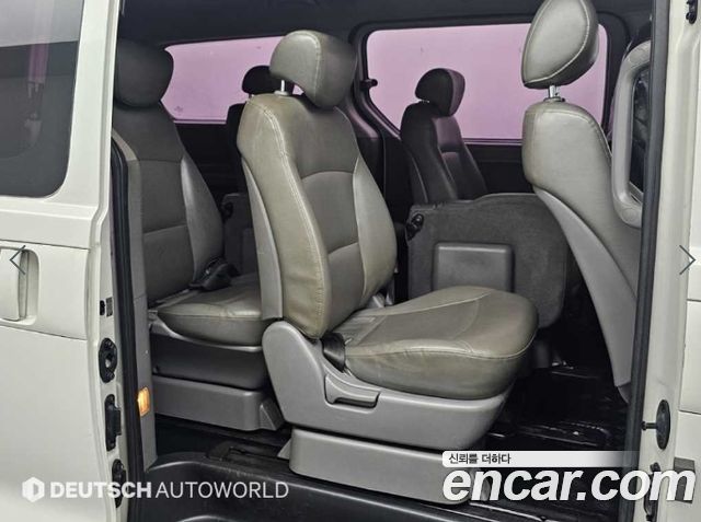 Hyundai Starex 2012 — photo 12