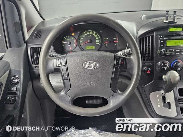Hyundai Starex 2012 — photo 13