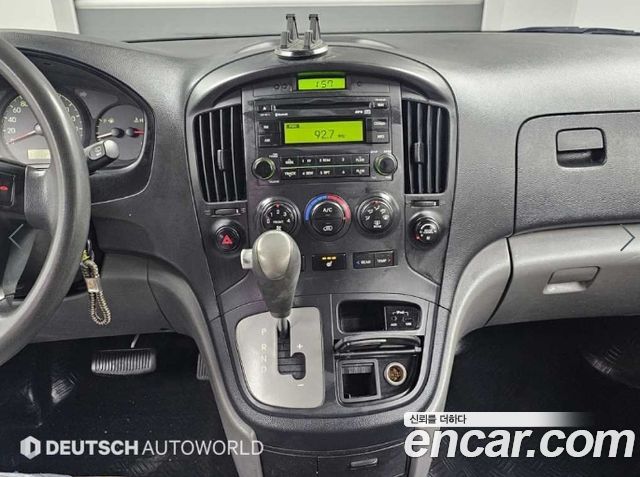 Hyundai Starex 2012 — photo 14