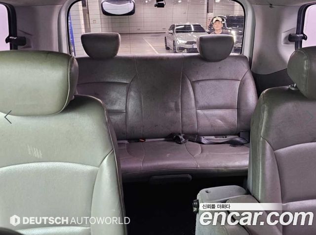 Hyundai Starex 2012 — photo 18