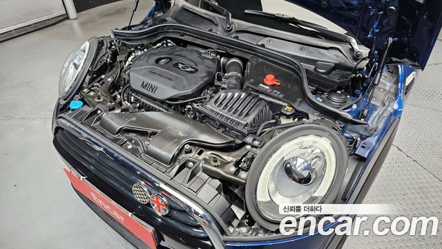 Mini Cooper 2018 — photo 6