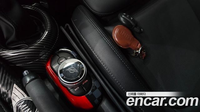 Mini Cooper 2018 — photo 23