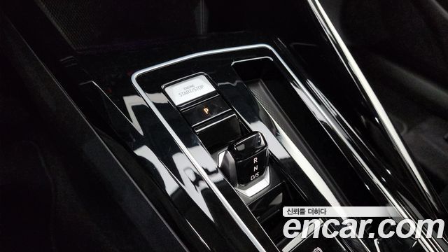 Volkswagen Golf 2024 — photo 12
