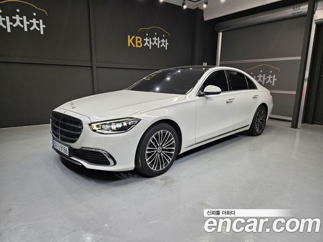 Mercedes-Benz S-Class 2022 — photo 1