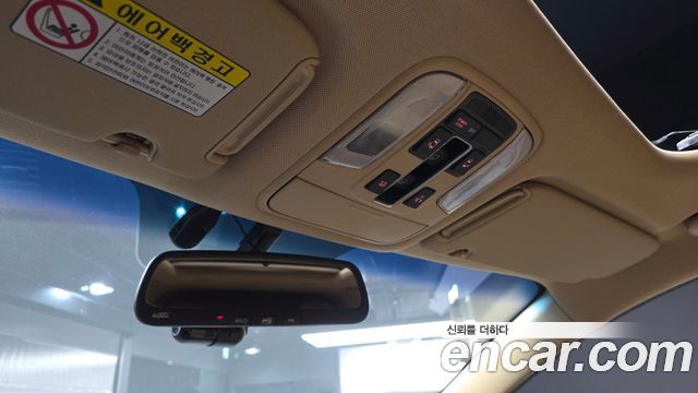 Kia Canival 2018 — photo 18