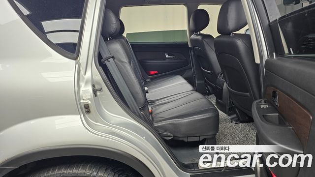 KG Mobility Rexton 2015 — photo 17