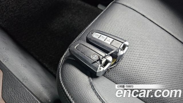 KG Mobility Rexton 2015 — photo 20