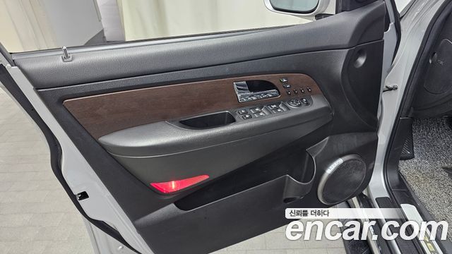 KG Mobility Rexton 2015 — photo 14