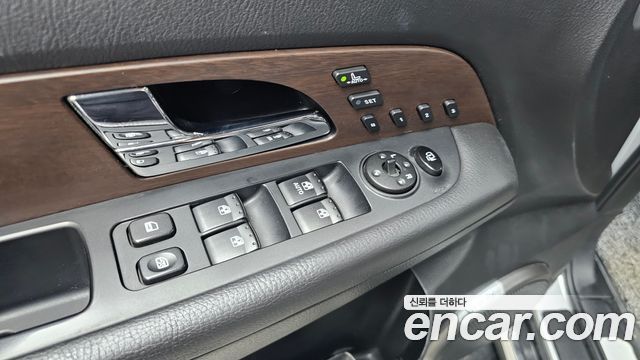 KG Mobility Rexton 2015 — photo 28