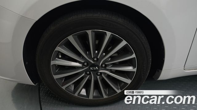 Kia K7 2016 — photo 5