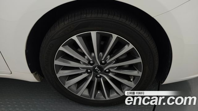 Kia K7 2016 — photo 7