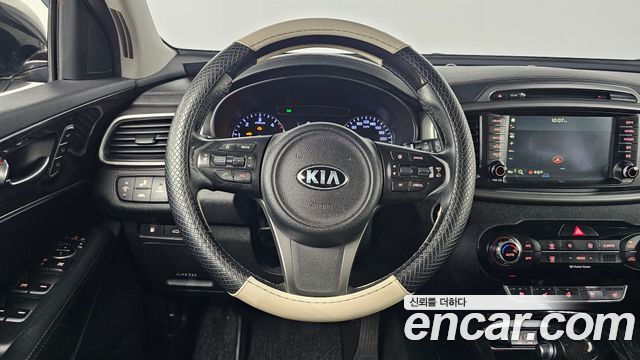 Kia Sorento 2015 — photo 14