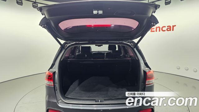 Kia Sorento 2015 — photo 17