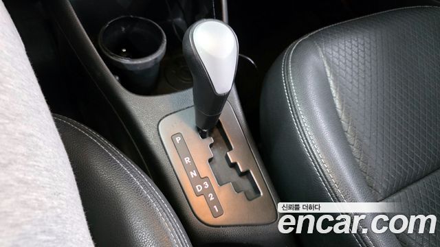 Kia morning 2012 — photo 9