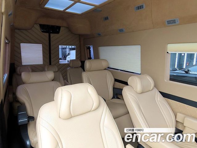 Hyundai Solati 2018 — photo 6
