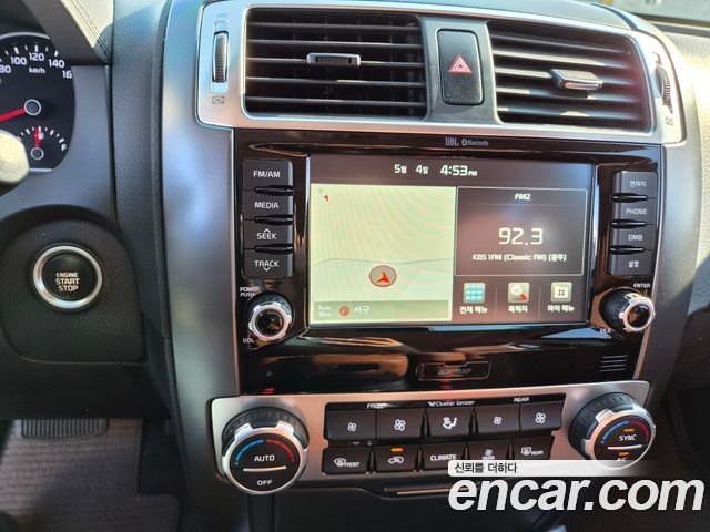 Kia Mohave 2017 — photo 12