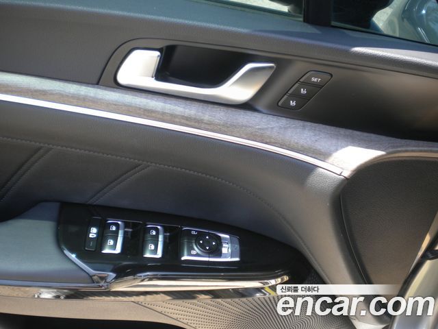 Kia K5 2023 — photo 18