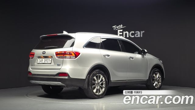 Kia Sorento 2016 — photo 2