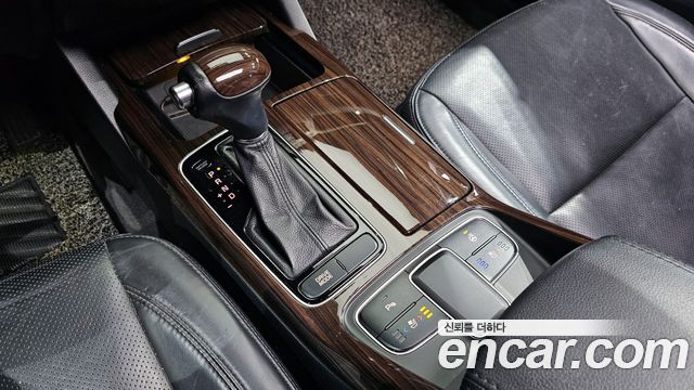 Kia K7 2015 — photo 9
