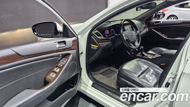 Kia K7 2015 — photo 10