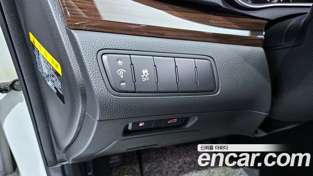Kia K7 2015 — photo 17