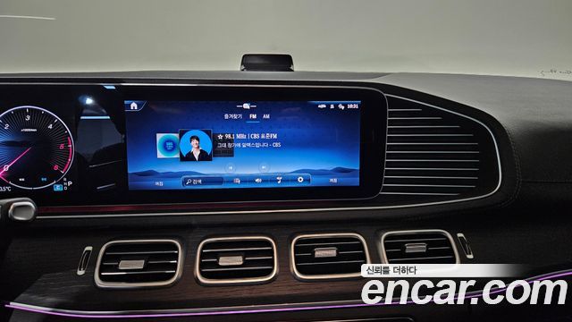 Mercedes-Benz GLE-Class 2024 — photo 16