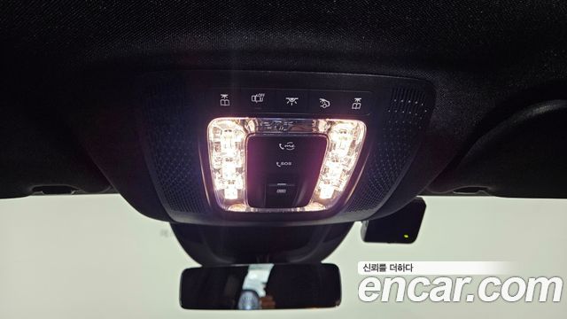 Mercedes-Benz GLE-Class 2024 — photo 17