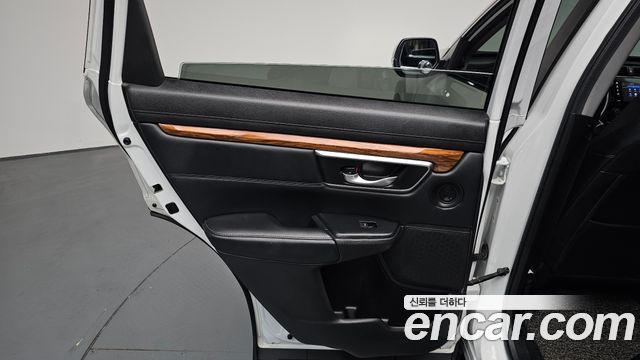 Honda CR-V 2019 — photo 15