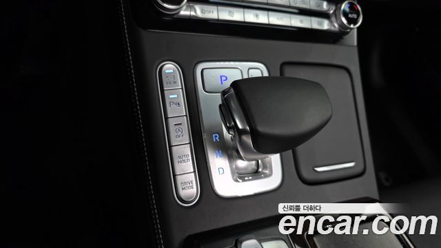Genesis G90 2021 — photo 12