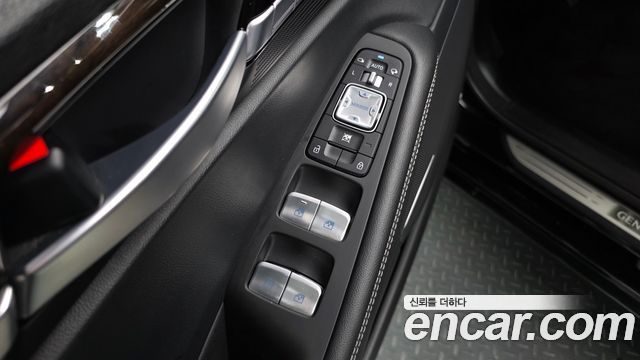 Genesis G90 2021 — photo 34