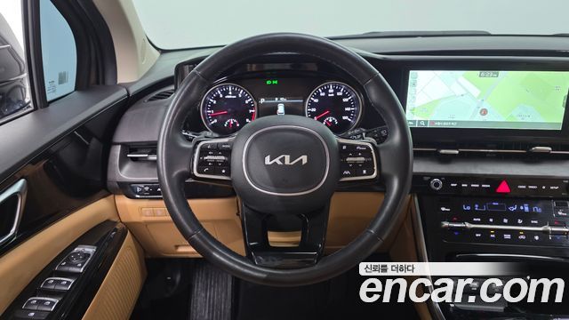 Kia Canival 2023 — photo 19